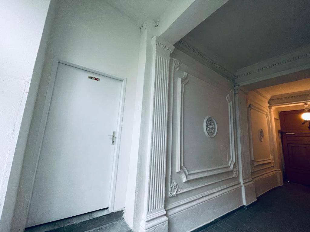 Apartment Titanic 1 *